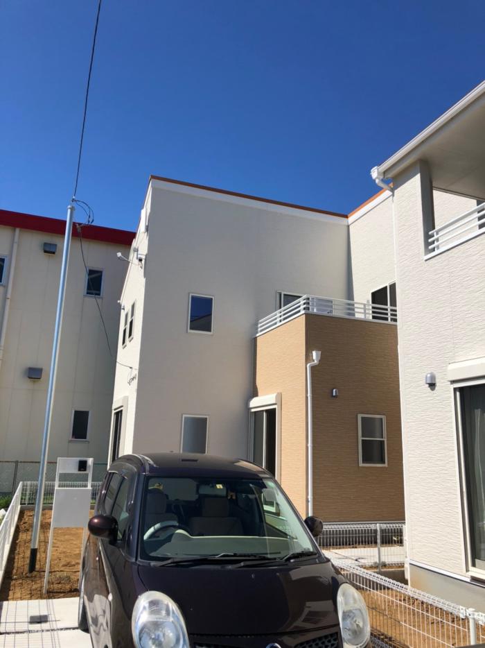 三郷市戸ヶ崎|デザインアンテナ+BSアンテナ工事