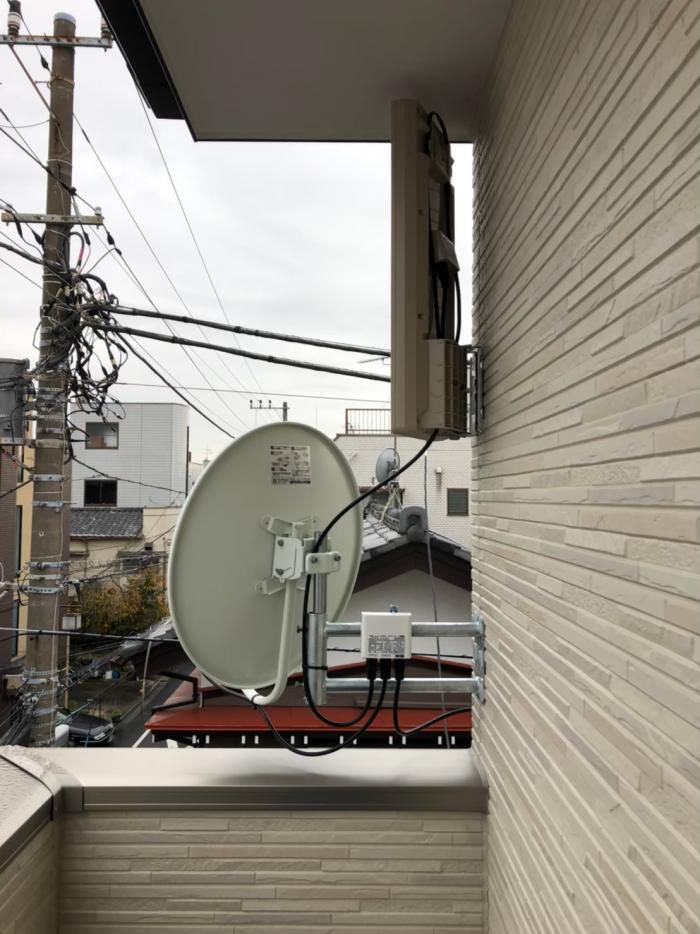 さいたま市岩槻区飯塚|デザインアンテナ+BSアンテナ工事