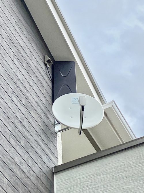 松戸市小金原 ポラスの新築戸建 デザインアンテナ設置 Bsアンテナ工事 あさひアンテナ