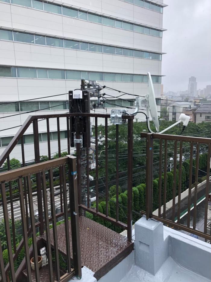 荒川区荒川|デザインアンテナ+BS/CSアンテナ工事