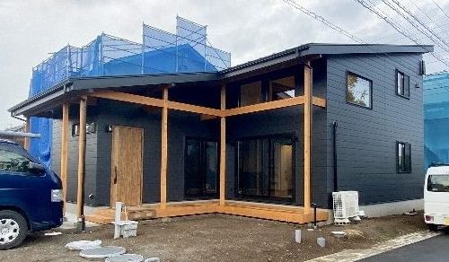 東松山市西本宿 ヒロ建工の新築戸建て 地デジデザインアンテナ設置工事 あさひアンテナ